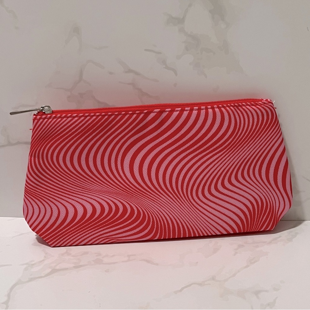 NEW! Clinique Red & Pink Retro Daze Print Cosmetic Makeup Bag